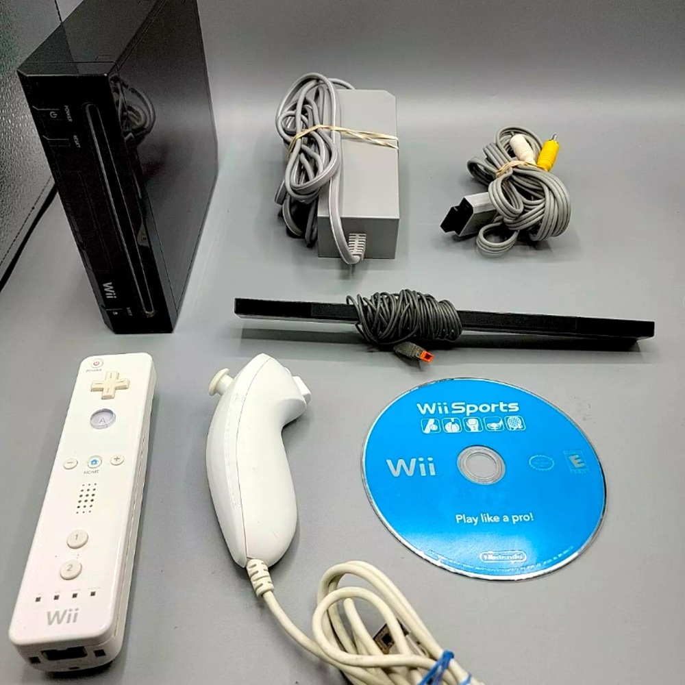 Nintendo Wii Console Black Wii Remote All wiring Nunchuck With Wii Sports